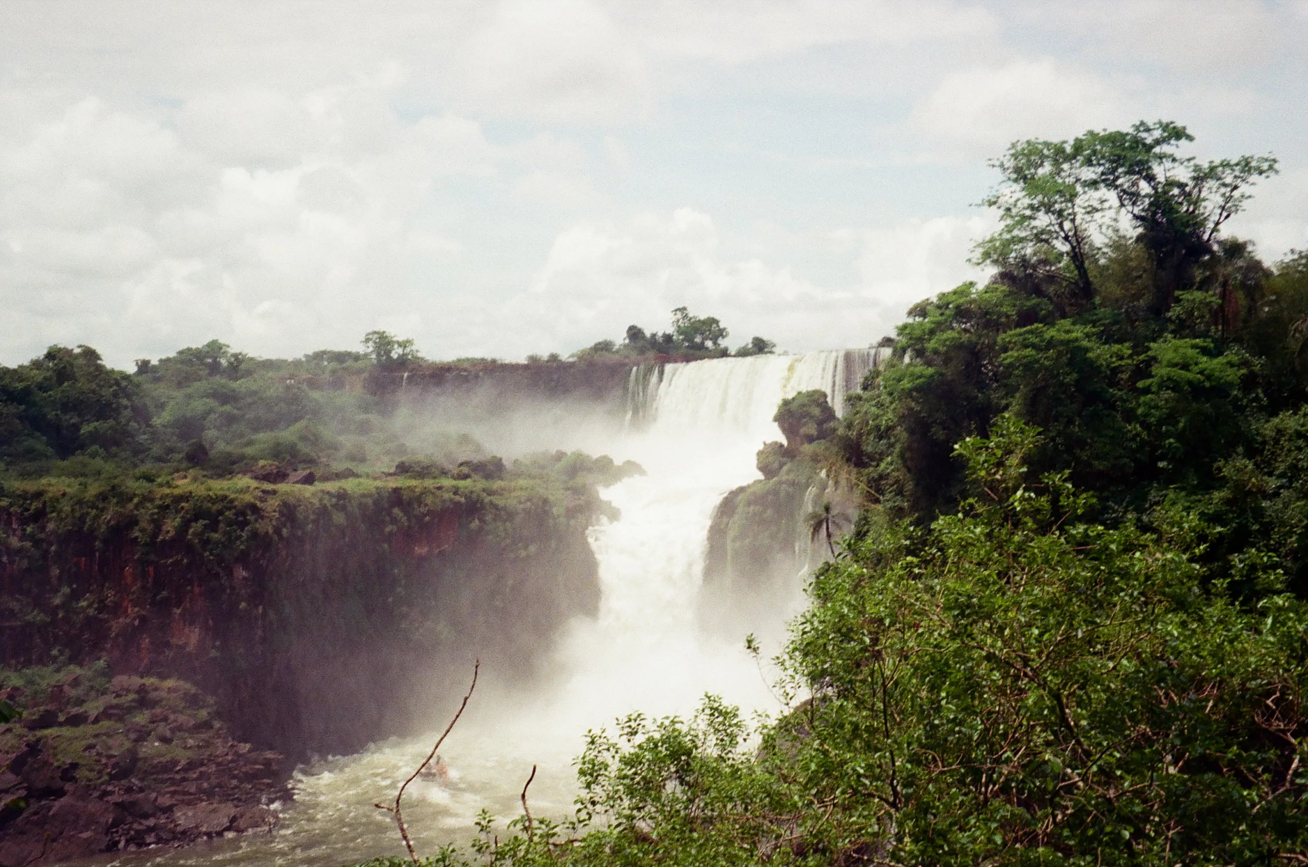 Iguazu falls from the Argentinian side 