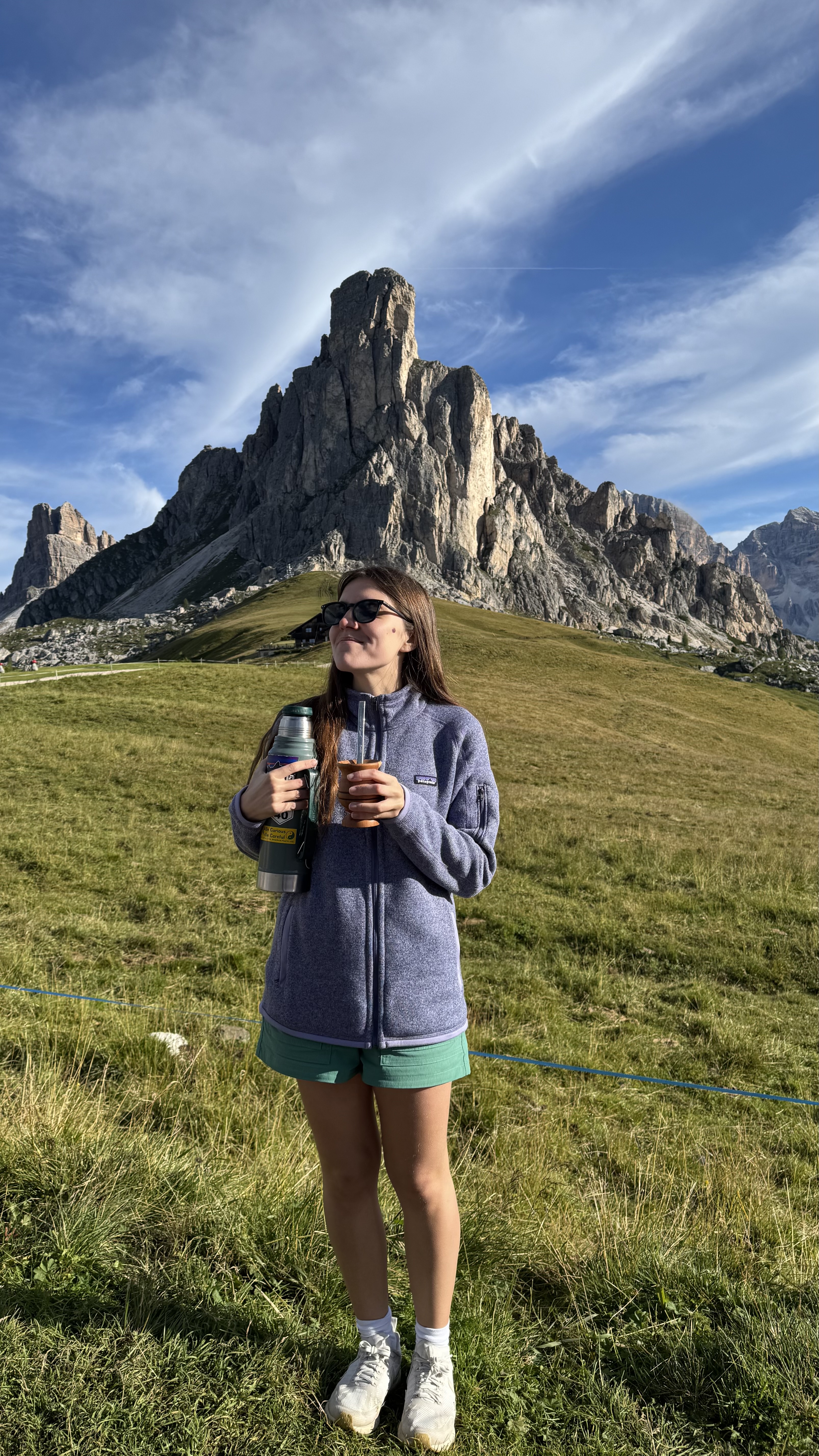 Catu with mate in front of the mountains